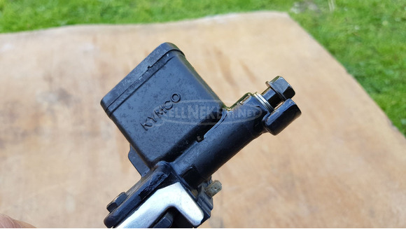 Kymco Grand Dink 250 főfékhenger jobbos - 8/8