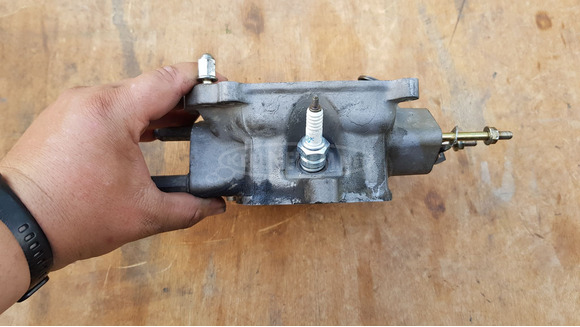 Kymco Grand Dink 250 hengerfej - 2/10