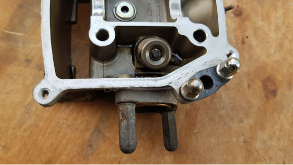 Kymco Grand Dink 250 hengerfej - 9/10