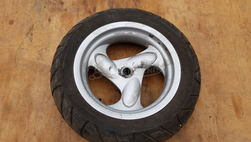 Kymco Grand Dink 250 hátsó kerék