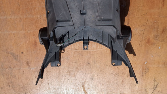 Kymco Grand Dink 125 - 250 hátsó sárvédő - 6/7