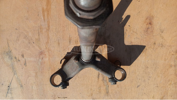 Kymco Grand Dink 250 T szár kormányszár kormányoszlop