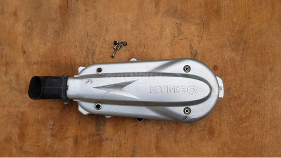 Kymco Grand Dink 250 kuplung fedél borítás sérült - 1/10