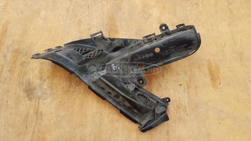 Kymco Grand Dink 125 - 250 hátsó taposó balos