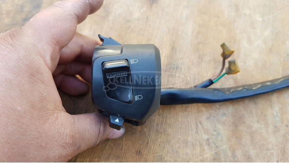 Kymco Grand Dink 125 - 250 kormánykapcsoló balos - 3/8