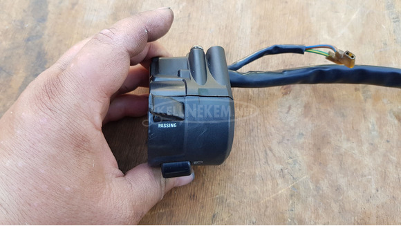 Kymco Grand Dink 125 - 250 kormánykapcsoló balos - 4/8