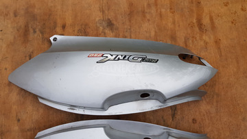 Kymco Grand Dink 250 oldalidom pár