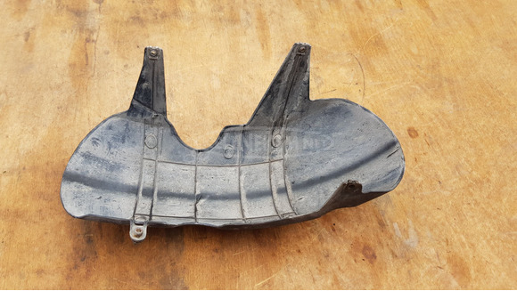 Kymco Grand Dink 250 hátsó kerék feletti műanyag - 4/6