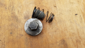 Kymco Grand Dink 125 - 250 olajleeresztő csavar