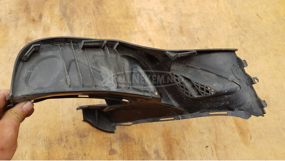 Kymco Grand Dink 125 - 250 hátsó taposó jobbos - 4/5