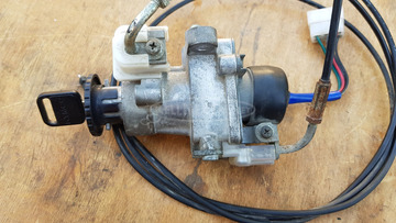 Kymco Grand Dink 125 - 250 gyújtáskapcsoló