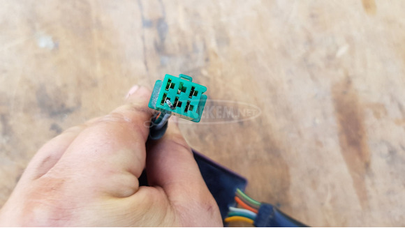 Kymco Grand Dink 125 - 150 hátsó világítás elektronika - 4/6