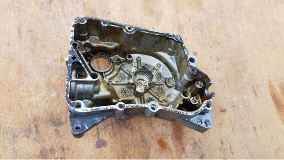 Kymco Grand Dink 125 - 150 gyújtásfedél - 4/9