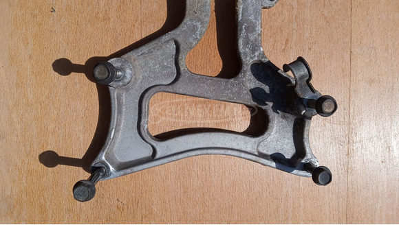 Kymco Grand Dink 125 - 150 hátsó lengőkar - 3/7