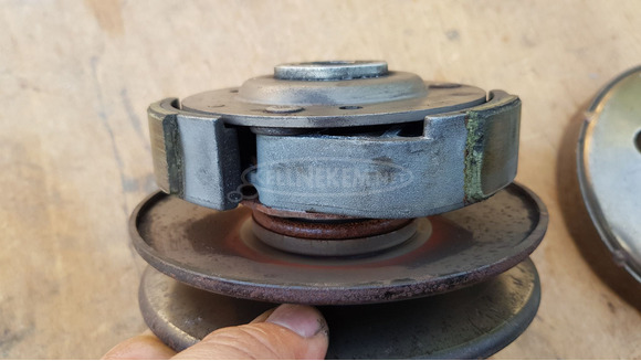 Kymco Grand Dink 125 - 150 kuplung - 6/9