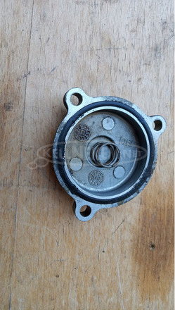 Kymco Grand Dink 125 - 150 olajszűrő fedél - 1/4