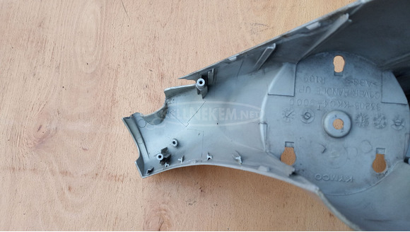 Kymco Grand Dink 125 - 250 kormányidom közép