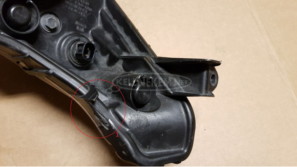 Honda SW-T swt 400 - 600 első fényszóró balos sérült - 3/10