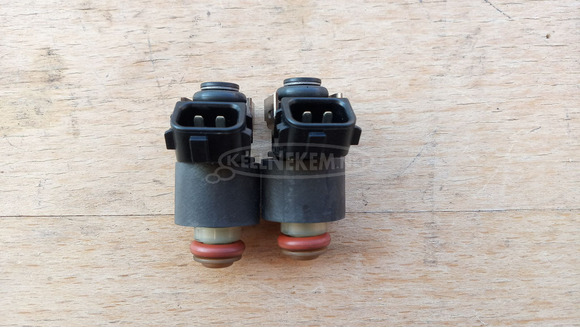 Honda SW-T swt 400 - 600 injektor befecskendező fej - 5/6