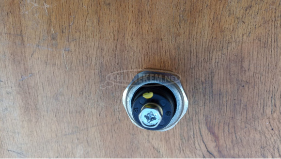 Honda SW-T swt 400 - 600 olajnyomás gomba - 4/5