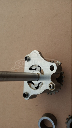 Honda SW-T swt 400 - 600 olajpumpa - 3/8