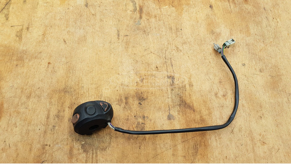 Peugeot Satelis 400 kormánykapcsoló jobbos - 1/8