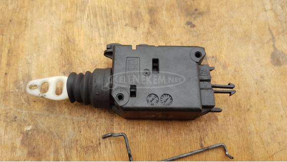 Peugeot Satelis 400 ülészár - 3/8