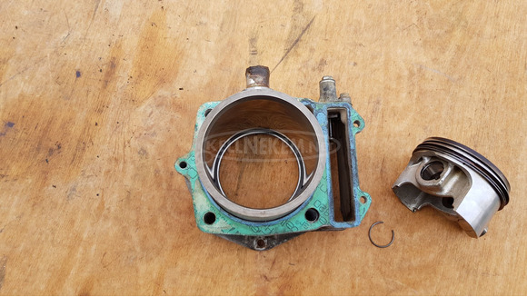 Peugeot Satelis 400 henger - 5/10