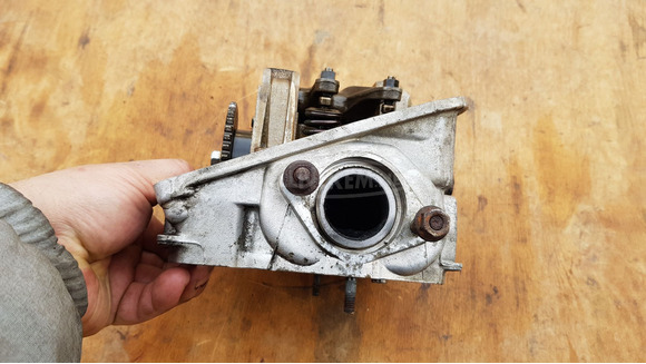 Peugeot Satelis 400 hengerfej - 5/10