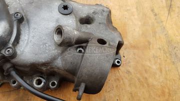 Peugeot Satelis 400 gyújtásfedél vízpumpával