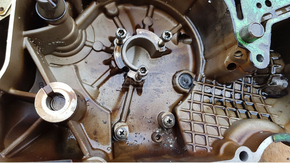 Peugeot Satelis 400 gyújtásfedél vízpumpával - 6/10