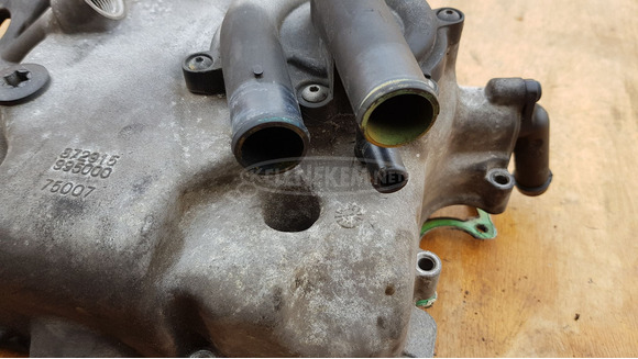 Peugeot Satelis 400 gyújtásfedél vízpumpával - 10/10