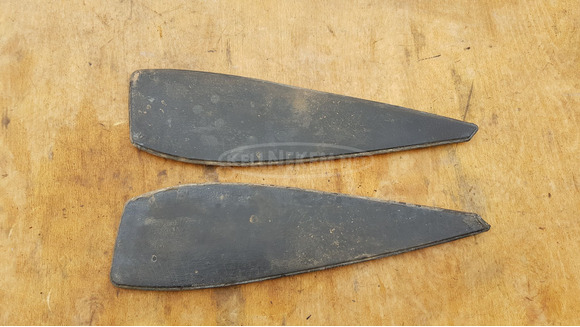 Peugeot Satelis 400 gumiszőnyeg pár középső - 1/6