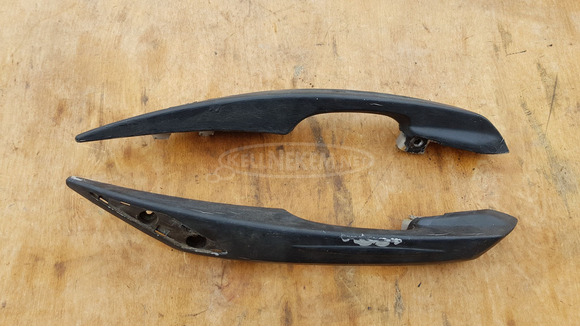 Peugeot Satelis 400 hátsó kapaszkodó pár - 8/8