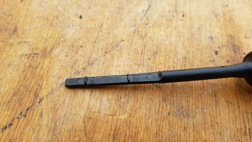 Peugeot Satelis 400 olajnívó pálca