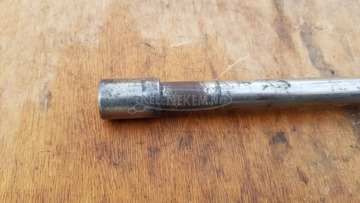 Peugeot Satelis 400 első keréktengely