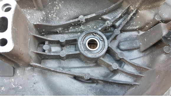 Peugeot Satelis 400 kuplung fedél - 9/10