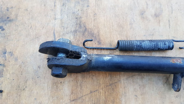 Peugeot Satelis 400 oldaltámasz