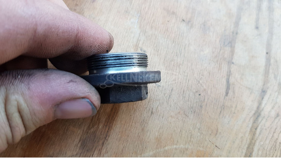 Peugeot Satelis 400 olajleeresztő csavar - 4/6