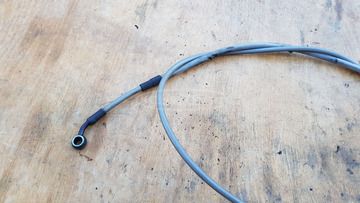 Peugeot Satelis 400 hátsó fékcső