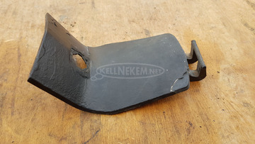 Peugeot Satelis 400 tankajtó