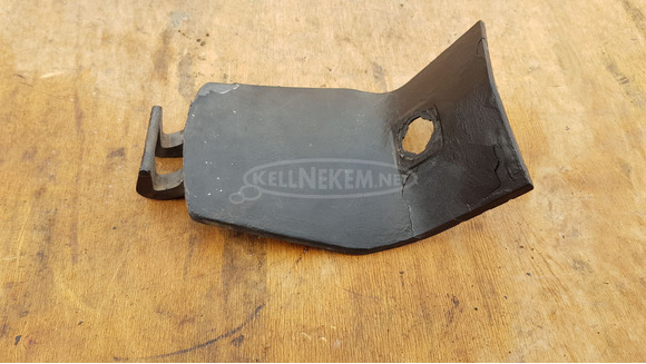 Peugeot Satelis 400 tankajtó - 3/9