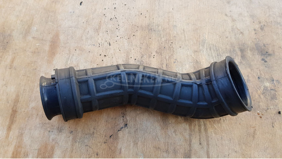 Peugeot Satelis 400 légszűrő cső