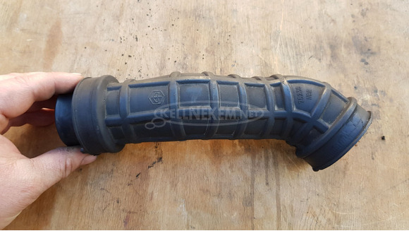 Peugeot Satelis 400 légszűrő cső