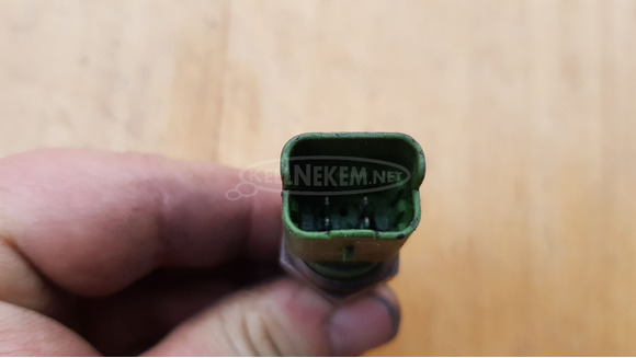 Peugeot Satelis 400 vízhőfok jeladó - 4/5