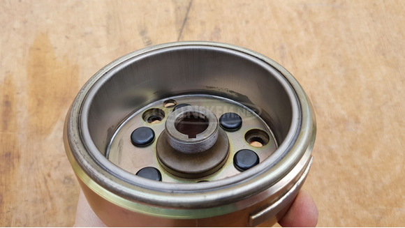 Kymco people 250 lendkerék - 6/7