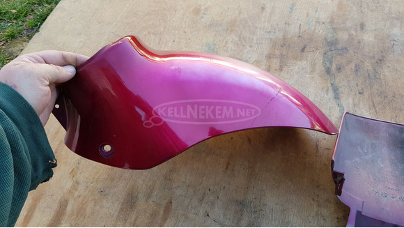 Kymco people 250 első sárvédő pár