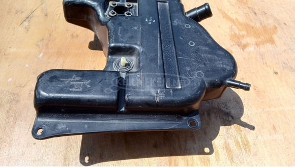 Kymco people 250 üzemanyag tank