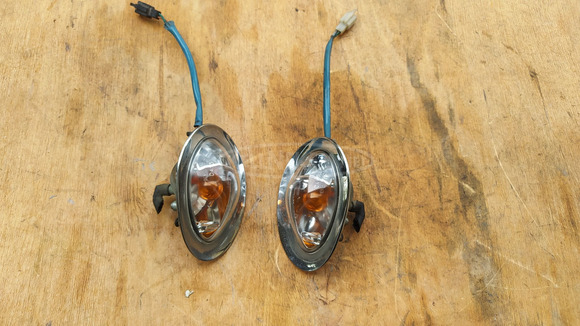 Kymco people 250 első irányjelző pár - 1/8