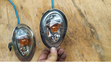 Kymco people 250 első irányjelző pár